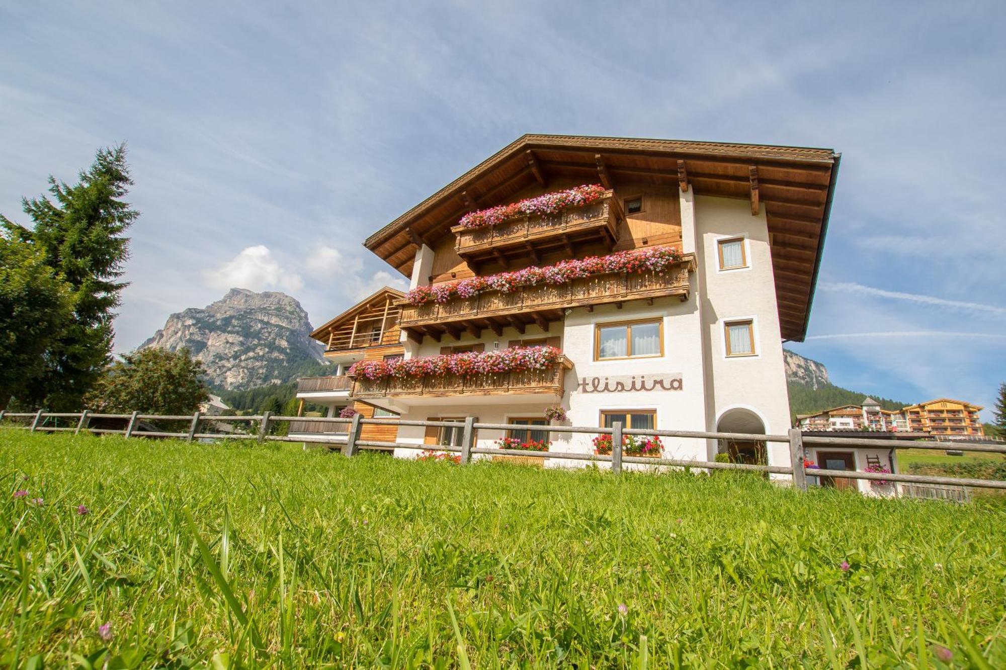 Hotel Dolomitdreams La Villa  Exteriér fotografie